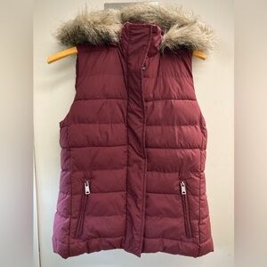 Banana Republic Burgundy Puffer Vest with Faux Fur Trim